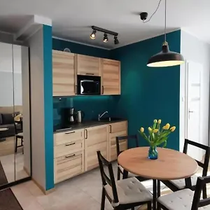 Four Seasons With Parking Place Apartmán